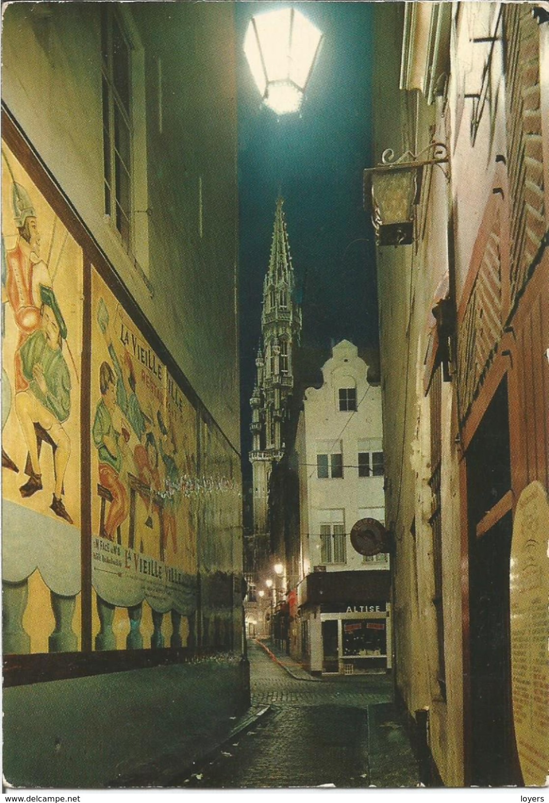 BRUXELLES - BRUSSEL. Petite Rue Des Bouchers. Tour De L'Hôtel De Ville.  (scan Verso) - Bruxelles La Nuit