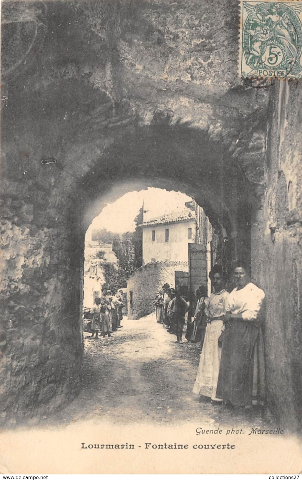 84-LOURMARIN- FONTAINE COUVERTE - Lourmarin