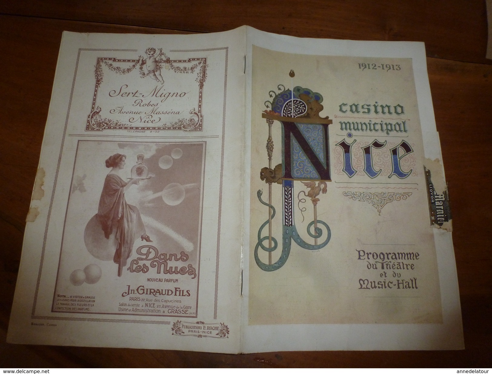 1912-13 CASINO Municipal De NICE :Programme Du Théâtre & Du Music-Hall (couverture Signée De L'artiste Heuzé) ,Pubs Etc - Programmes