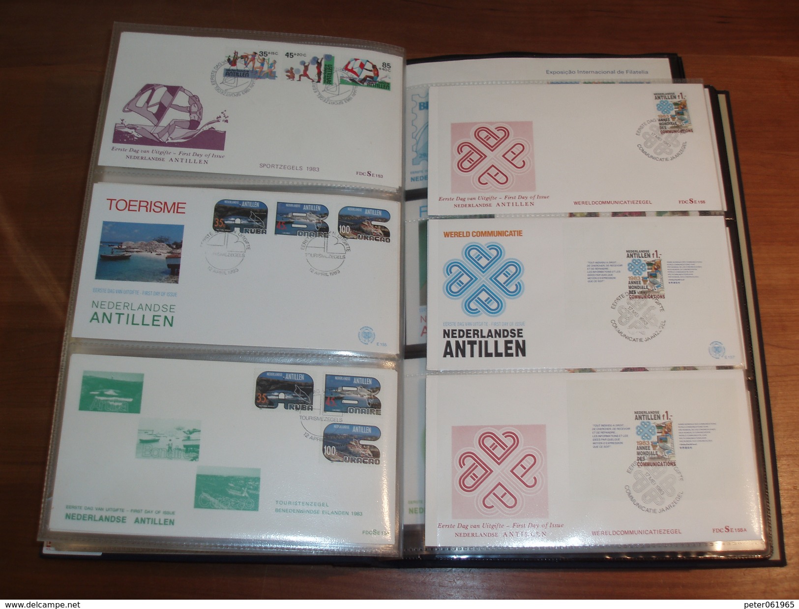 2 Nette DAVO FDC albums met 415 FDC's Nederland, Nederlandse Antillen en Suriname