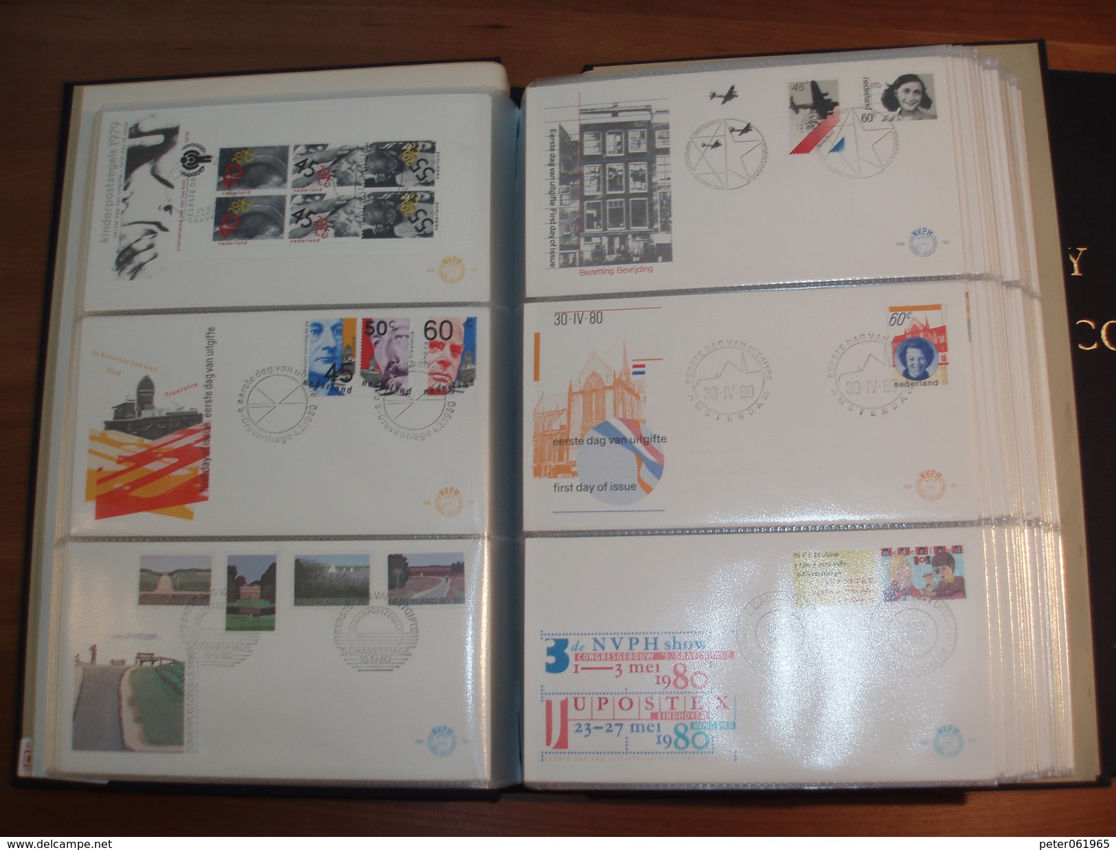 2 Nette DAVO FDC albums met 415 FDC's Nederland, Nederlandse Antillen en Suriname