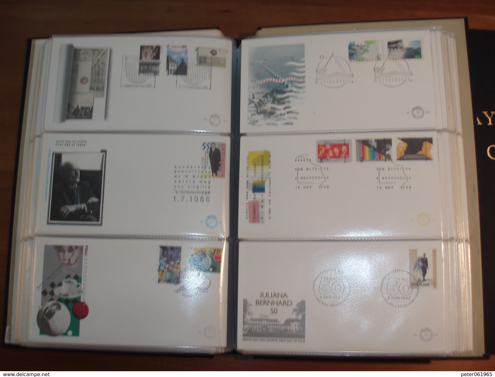 2 Nette DAVO FDC albums met 415 FDC's Nederland, Nederlandse Antillen en Suriname