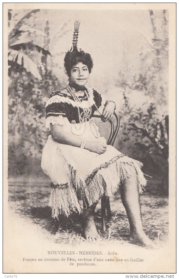 Océanie - Nouvelle-Hébrides Vanuatu - Précurseur -  Femme Bijoux Costume Fête - Aoba - Editeur Bergeret - Vanuatu