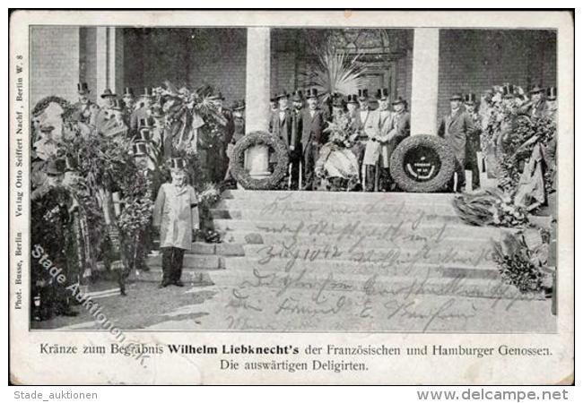 Berlin Mitte (1000) Kranzniederlegung Wilhelm Liebknechts Genossen II (Ecken Abgesto&szlig;en, Marke Entfernt) - Non Classificati