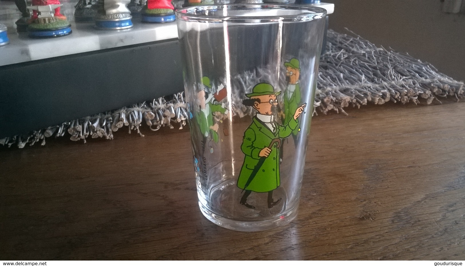 TINTIN VERRE PROFESSEUR TOURNESOL   HERGE - Tintin