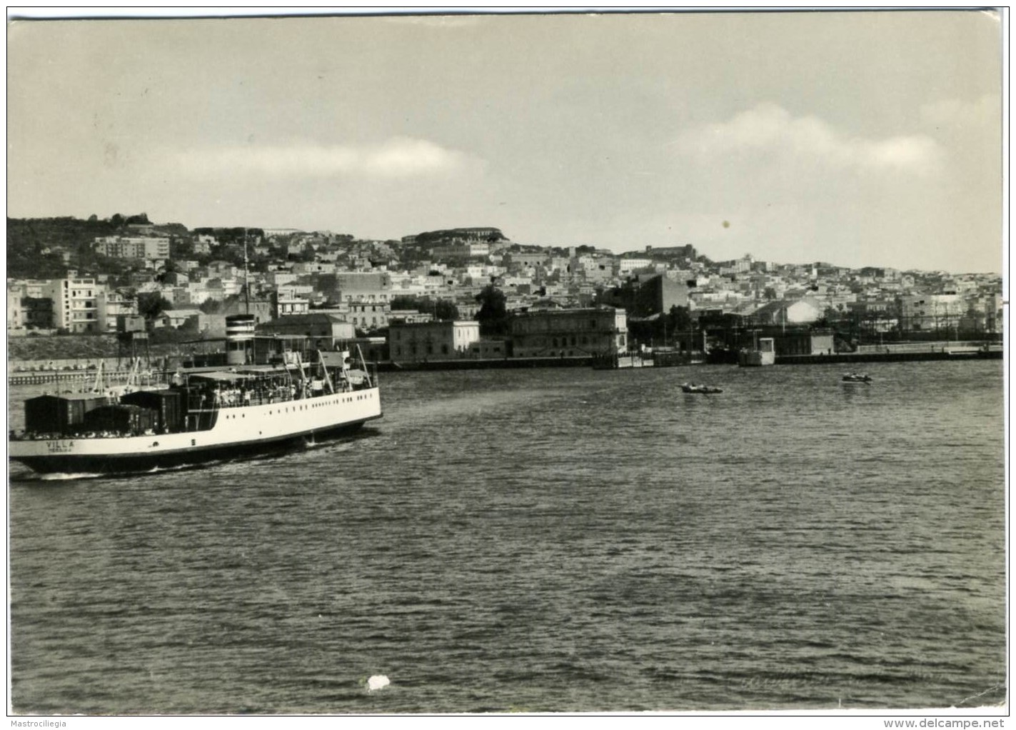 REGGIO CALABRIA  Nave Traghetto Villa Nel Porto  Ferry-boat - Reggio Calabria