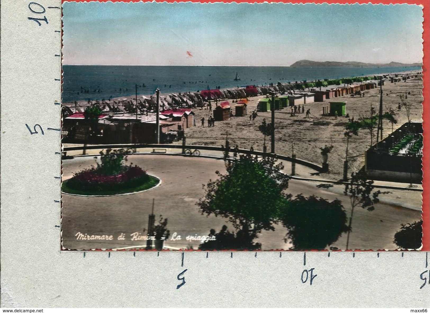 CARTOLINA VG ITALIA - MIRAMARE DI RIMINI - La Spiaggia - 10 X 15 - ANN. 1956 - Rimini