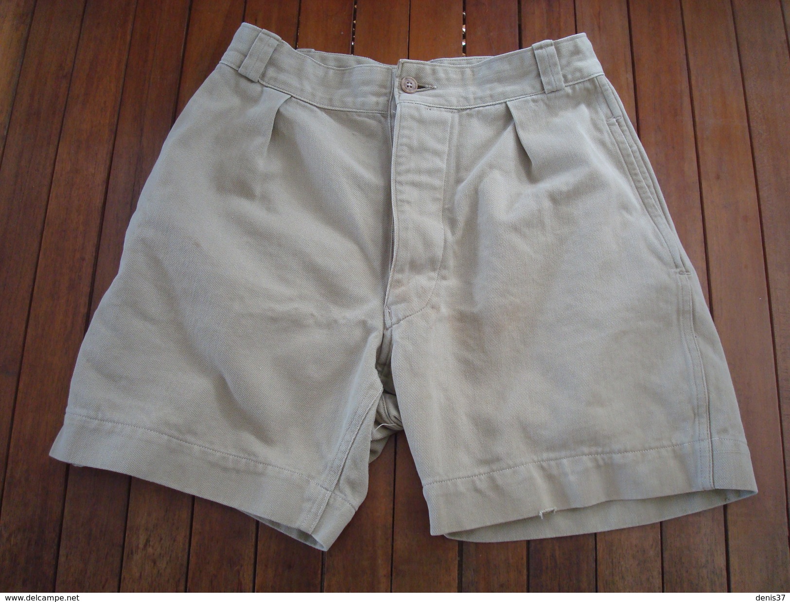 Short Sable  Indo -  Indochine. - Uitrusting