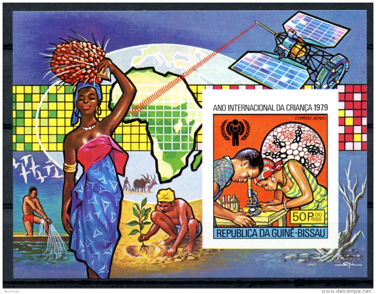 Guinea Bissau, 1979, International Year Of The Child, IYC, United Nations, MNH Imperforated, Michel Block 147B - Guinea-Bissau