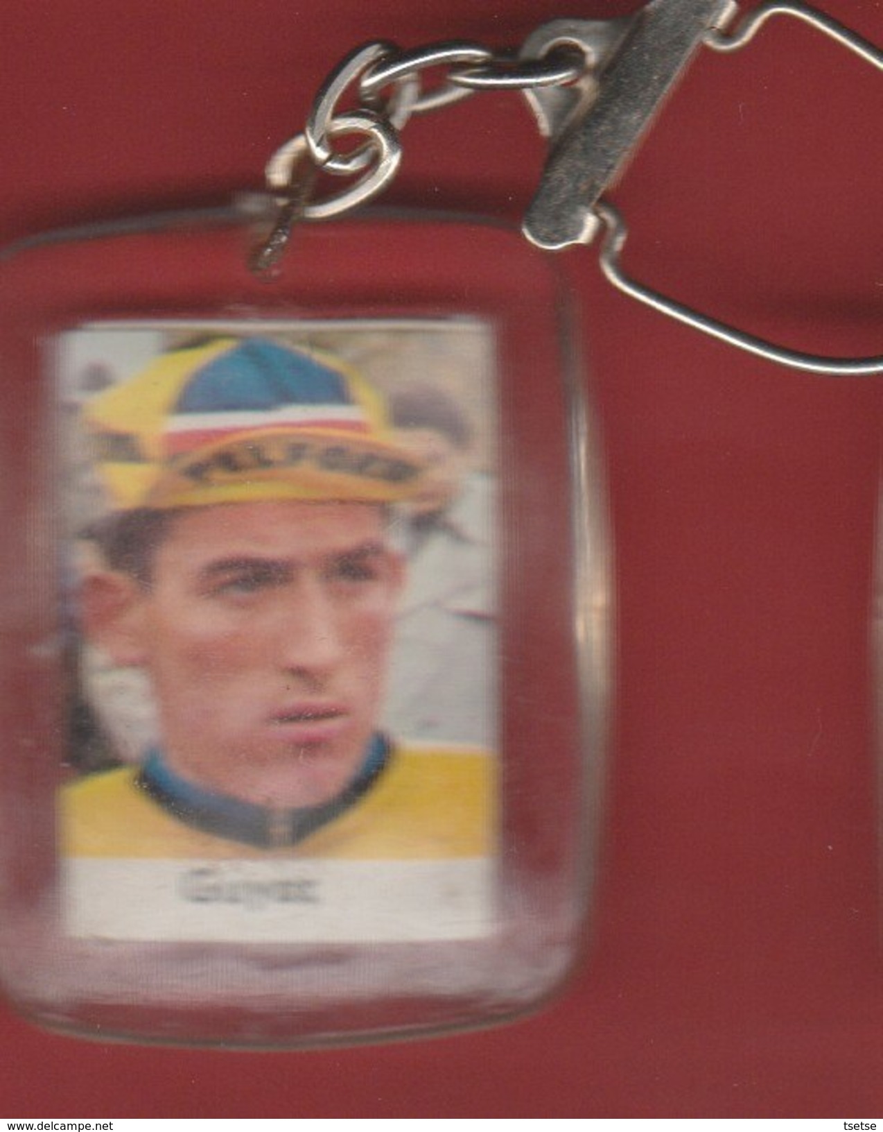 Coureur Cycliste / Wielrenner / Ciclista - Bernard Guyot ( France )- Pelforth - Porte-clés Offert Par Le Café PRINET - Porte-clefs