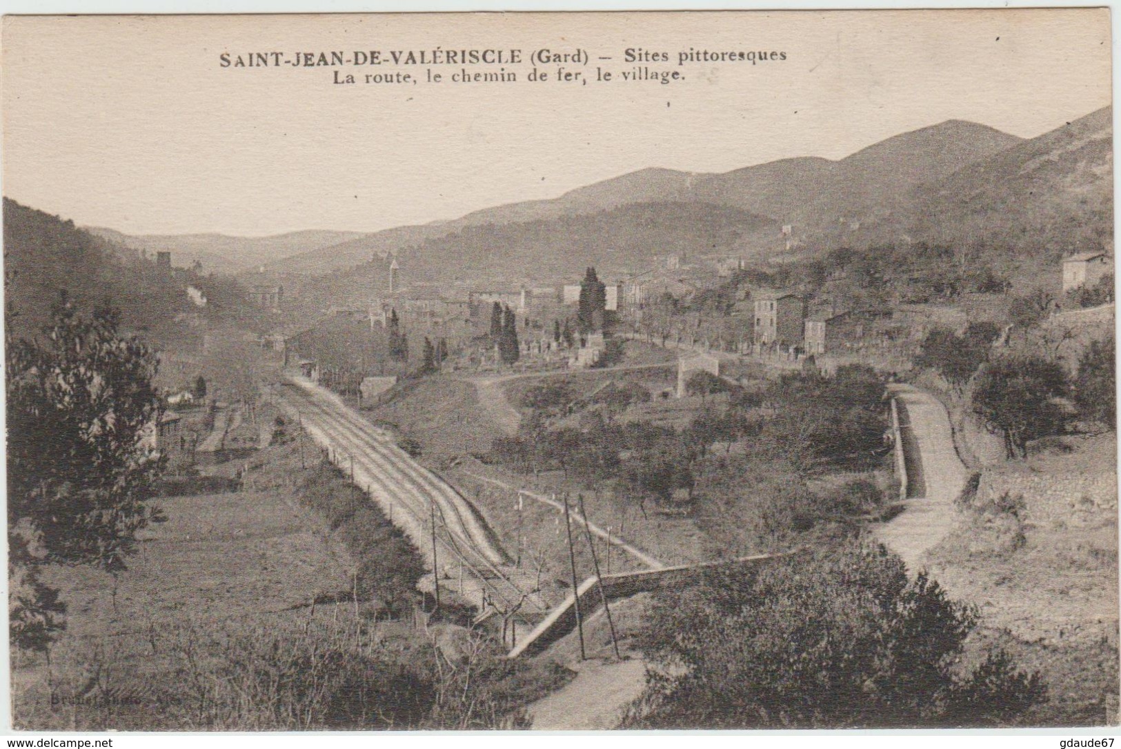 SAINT JEAN DE VALERISCLE (30) - LA ROUTE - LE CHEMIN DE FER - LE VILLAGE - Autres & Non Classés