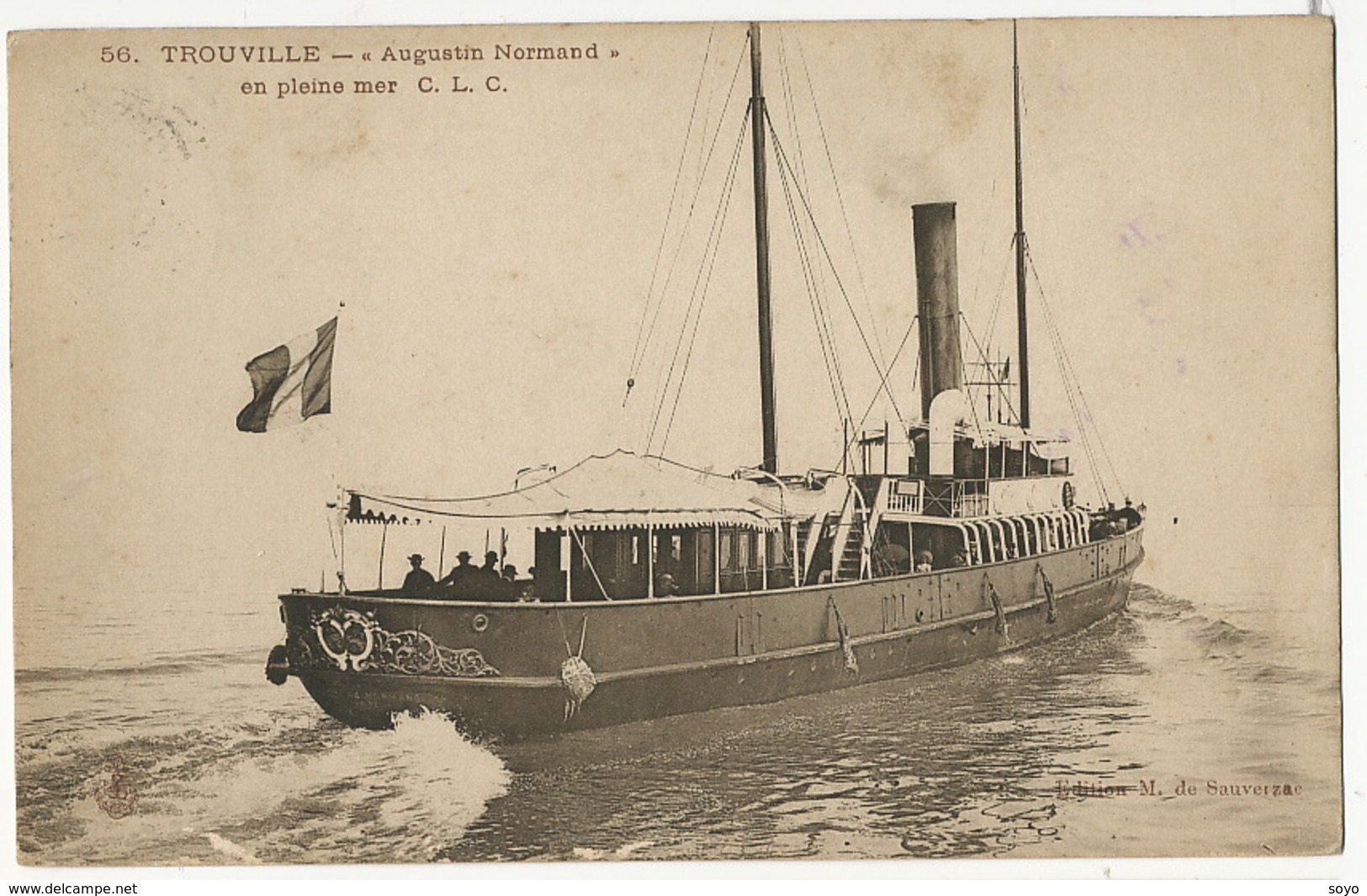 Trouville " Augustin Normand " En Pleine Mer CLC  Edit M De Sauverzac - Ferries