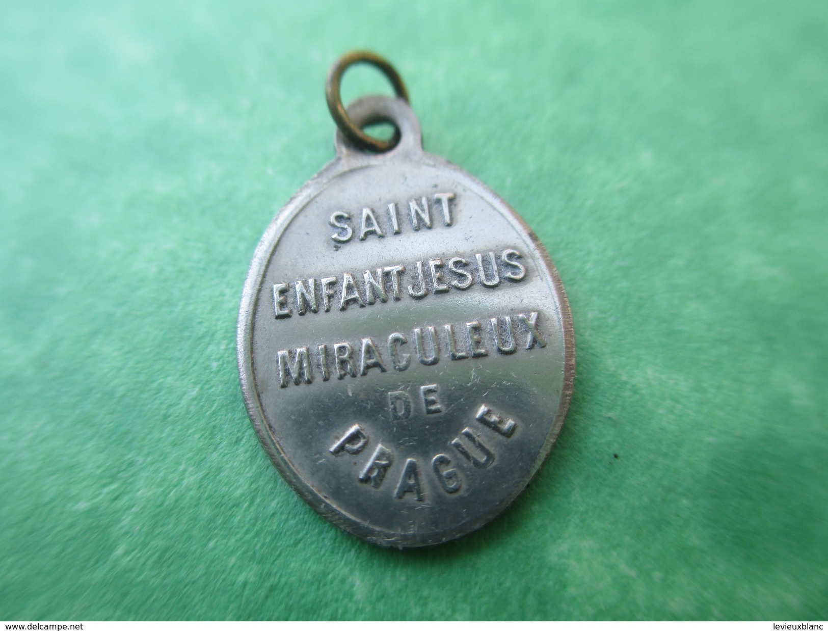 Mini-Médaille Ancienne Religieuse/Doux Jésus Bénissez-nous/Saint Enfant Jésus Miraculeux De Prague/Début 20éme   CAN276 - Religion & Esotericism