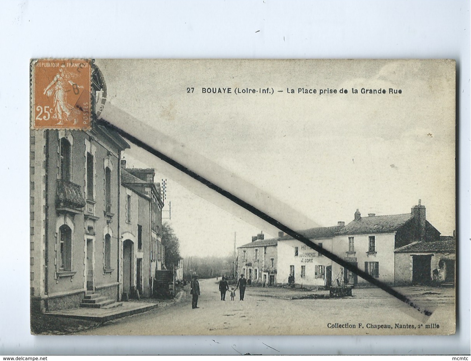 CPA - Bouaye  - (Loire .Inf.) - La Place Prise De La Grande Rue - Bouaye