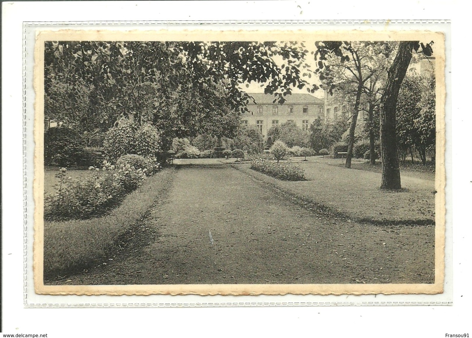 Ixelles Institut Du Parnasse - Elsene - Ixelles