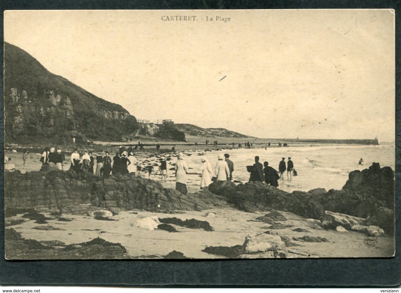 CPA - CARTERET - La Plage, Animé - Carteret