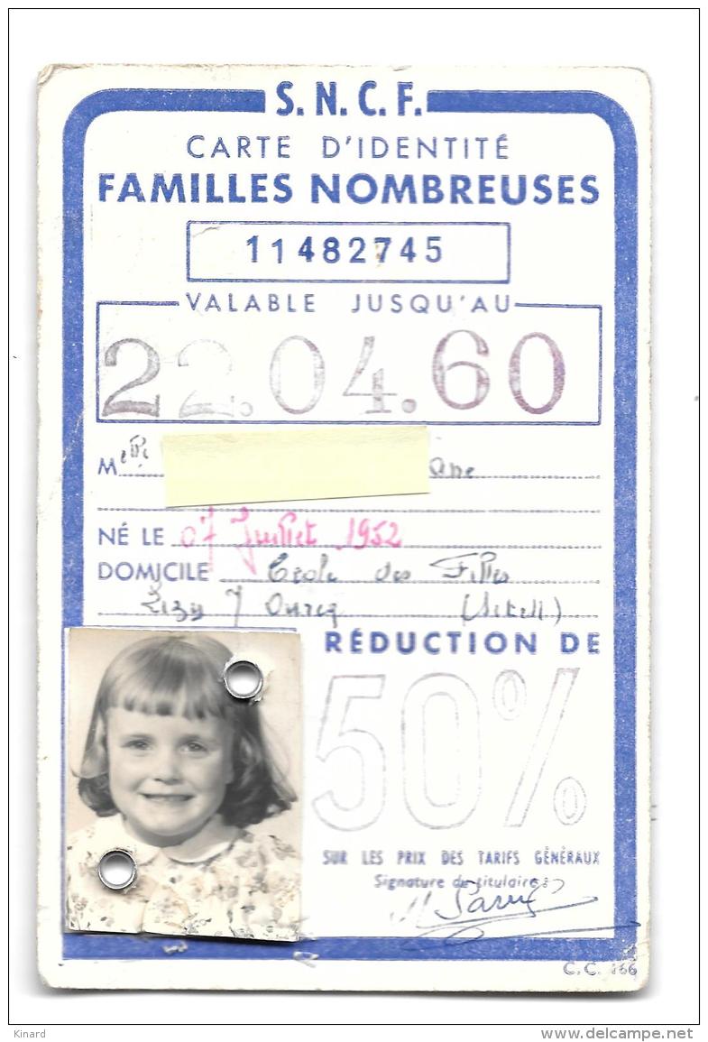 FRANCE  CARTE  S.N.C.F..IDENTITE FAMILLE NOMBREUSE .745..50%.1960...TBE.. SCAN - Europe