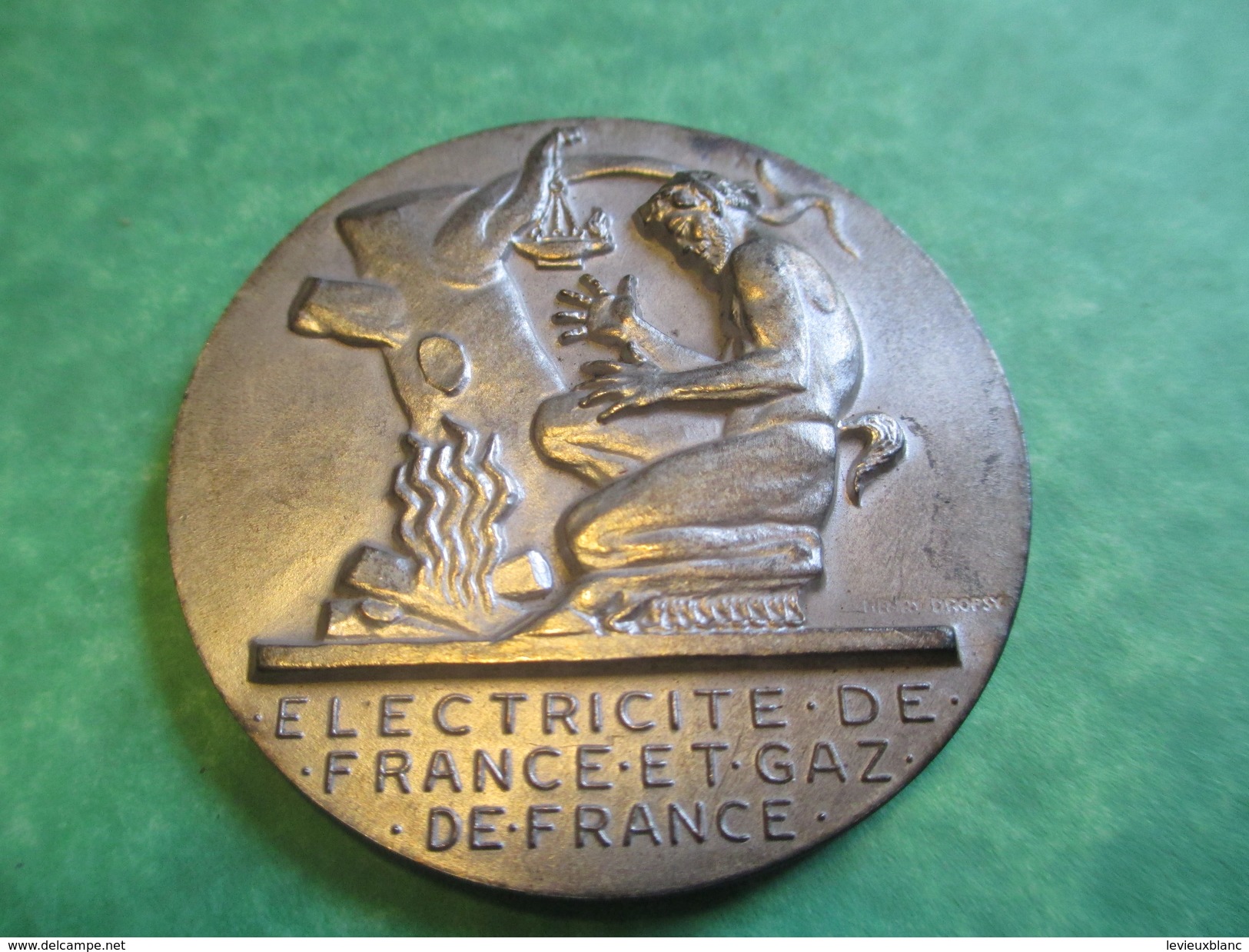 Médaille D'Ancienneté/ Entreprise/ Electricité De France Et Gaz De France/25 Années De Service/CARON/Modéle1961   MED103 - Professionnels / De Société