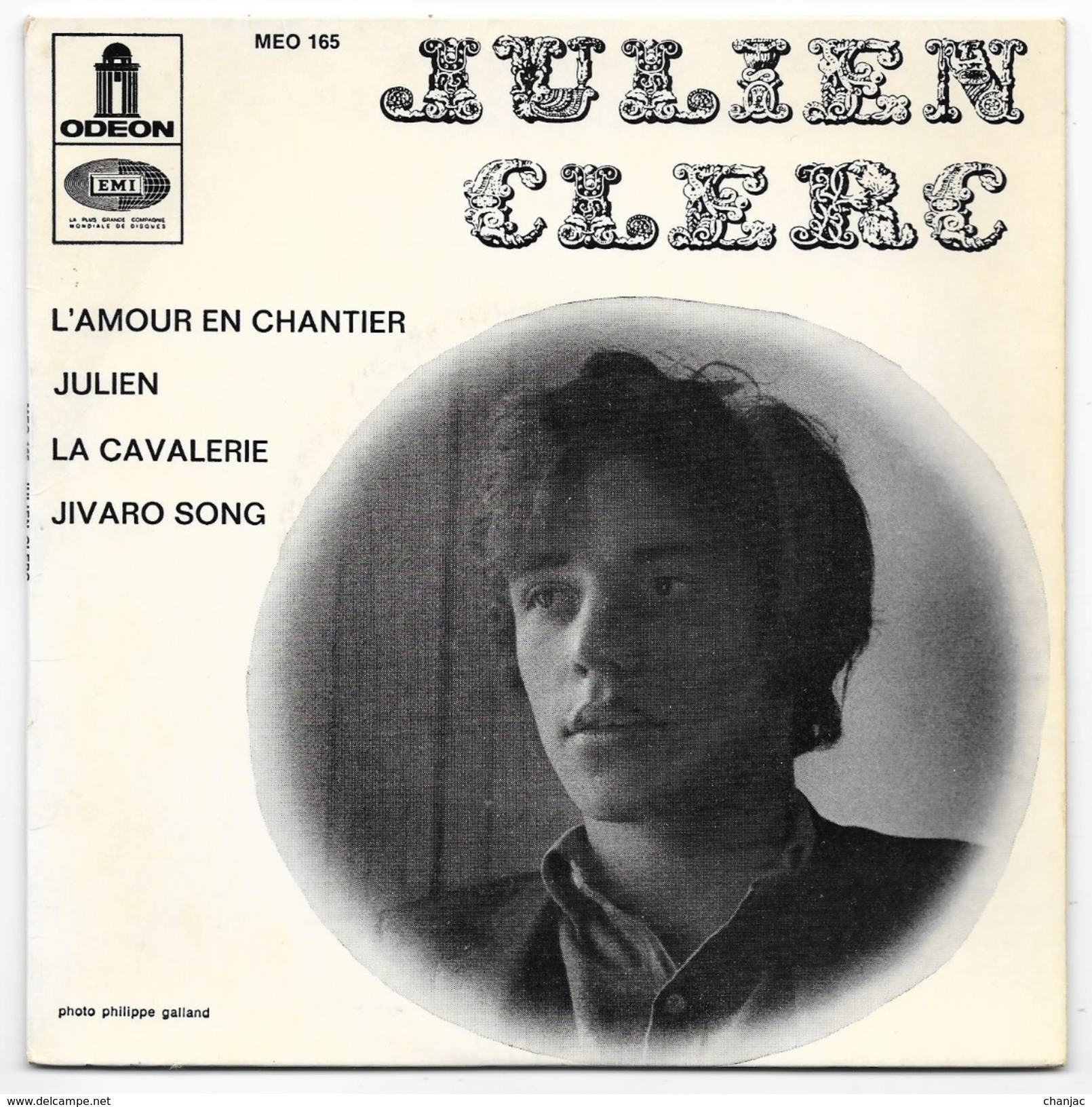 45 T - JULIEN CLERC - L'Amour En Chantier - La Cavalerie + 2 Odéon 165 De 1968 - Autres - Musique Française