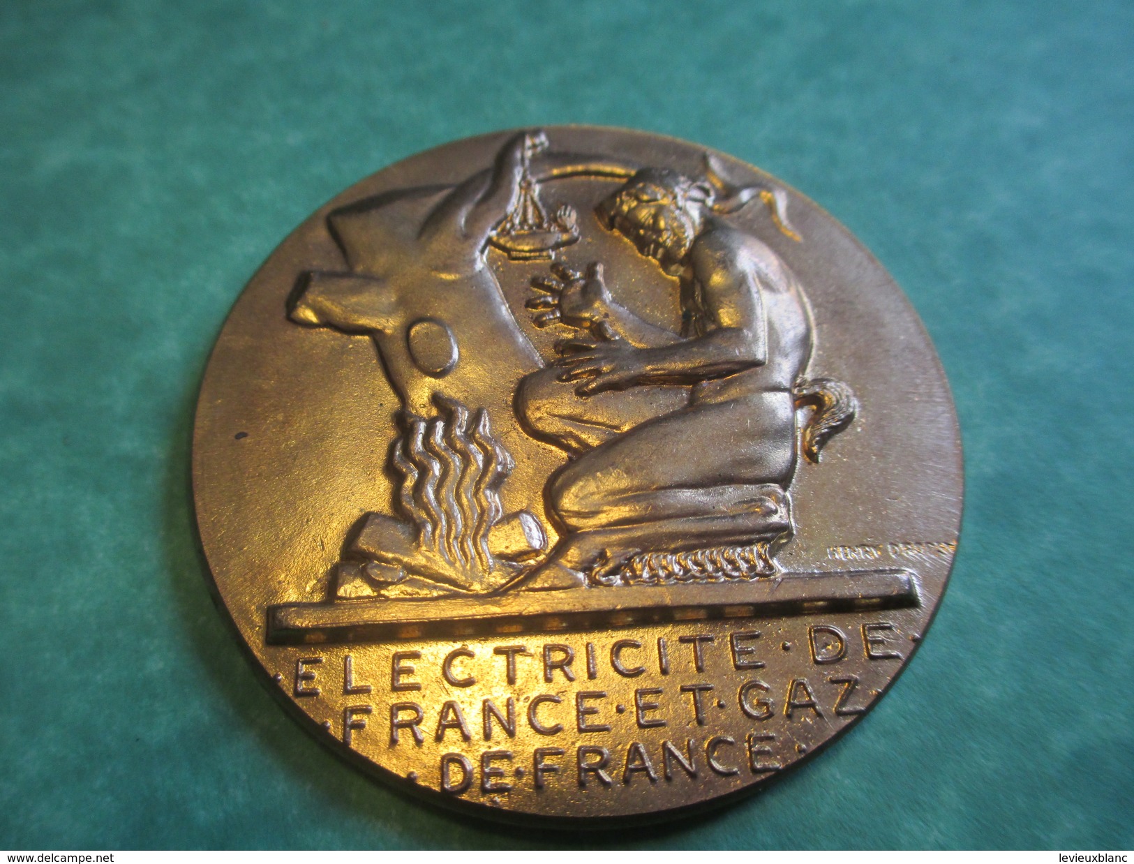 Médaille D'Ancienneté/ Entreprise/ Electricité De France Et Gaz De France/35 Années De Service/CARON/Type1961     MED101 - Professionnels / De Société