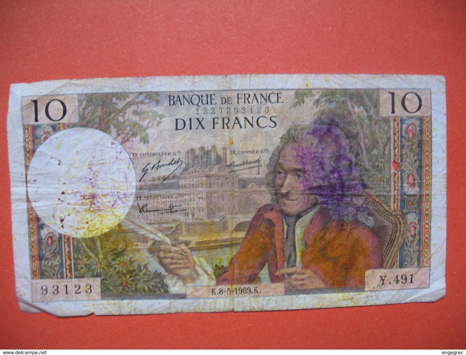 Billet De Banque  De Dix Francs Du 8/5/1969  N° 93123-Y.491 - 10 F 1963-1973 ''Voltaire''