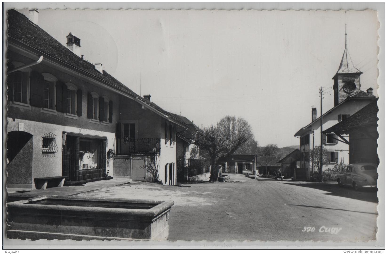 Cugy - Partie Du Village Avec Auto Oldtimer - Photo: Perrochet No. 370 - Cugy