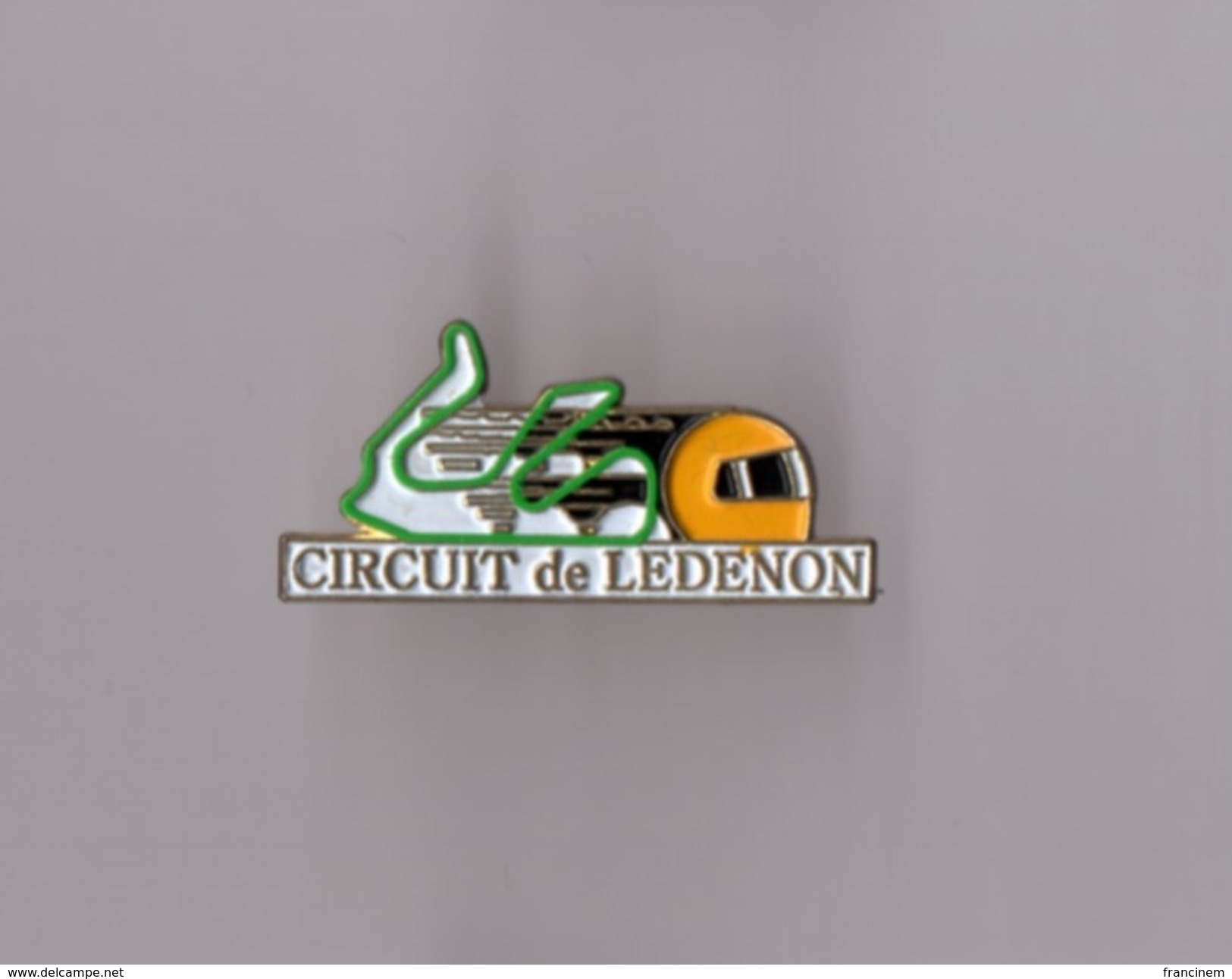 Pin's F1 Formule 1 / Circuit De Ledenon (longueur: 3 Cm) - Automobile - F1
