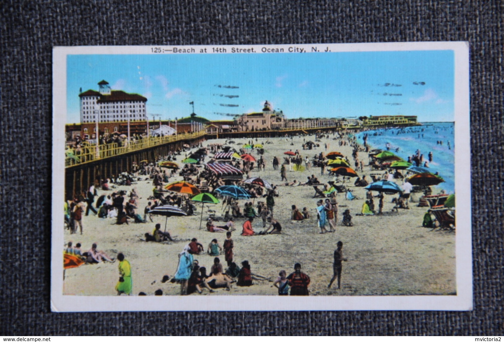 OCEAN CITY - Beach At 14th Street. - Ocean City