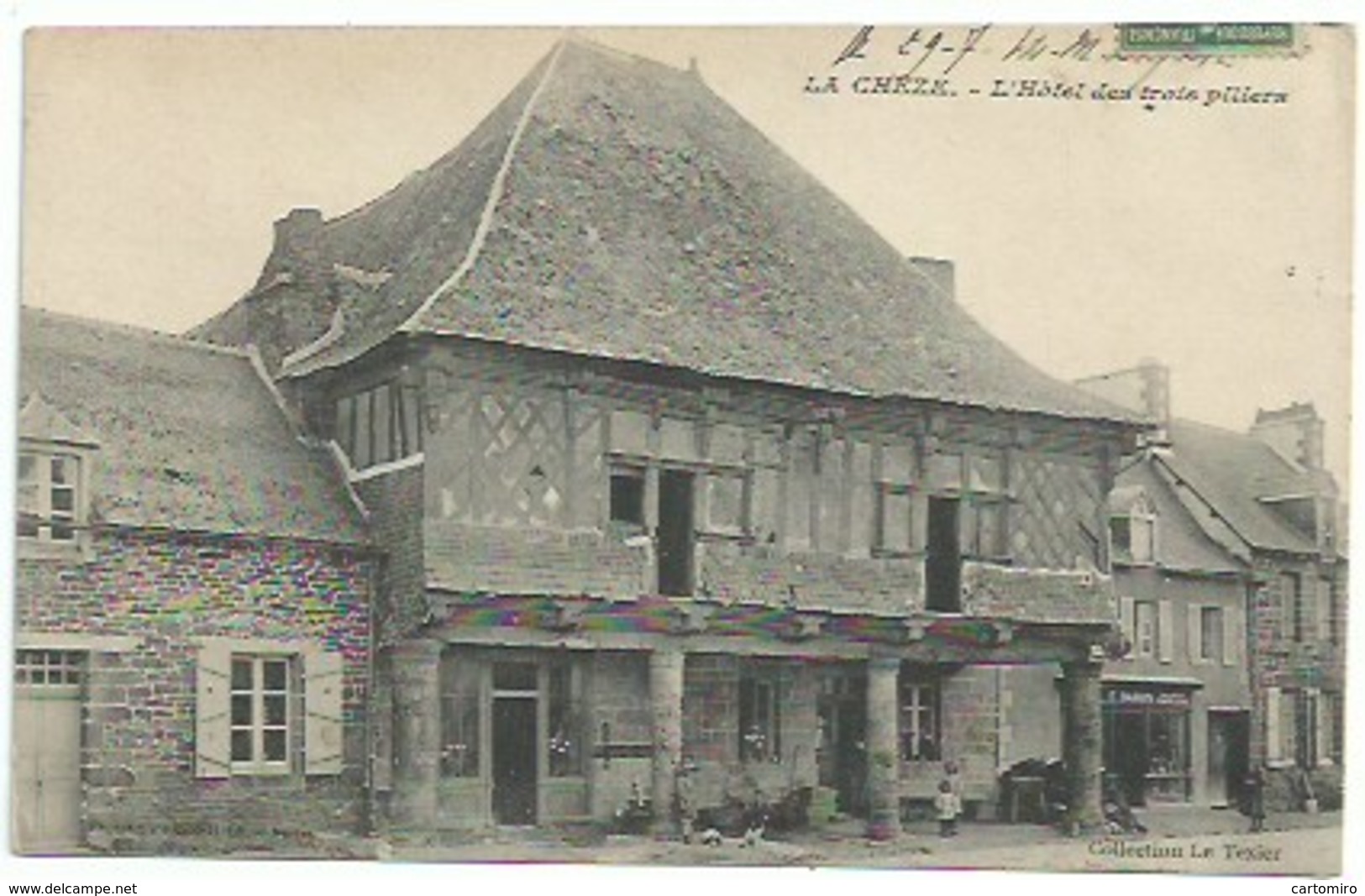22 La Chèze - L'Hotel Des Trois Piliers - La Chèze