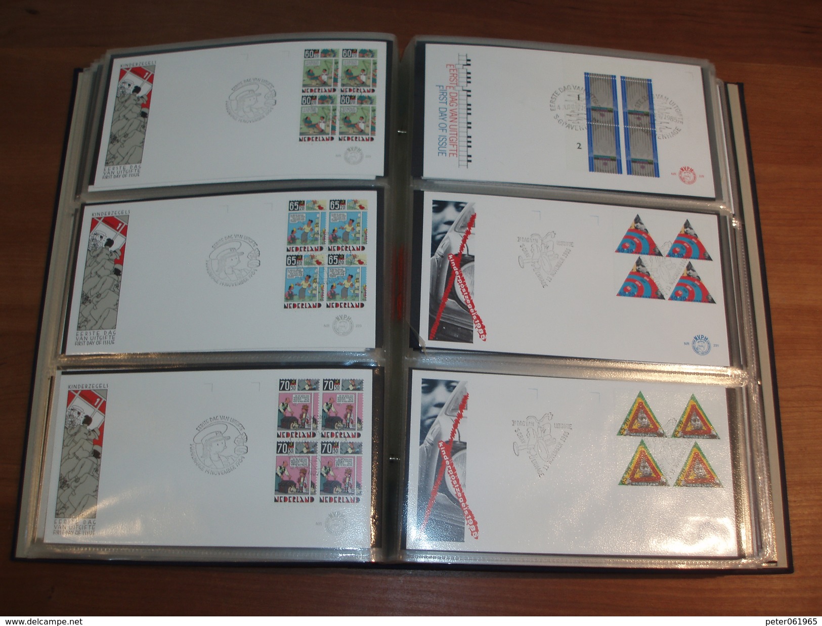 DAVO FDC album met 156 FDC's (met blokken van 4) Nederland