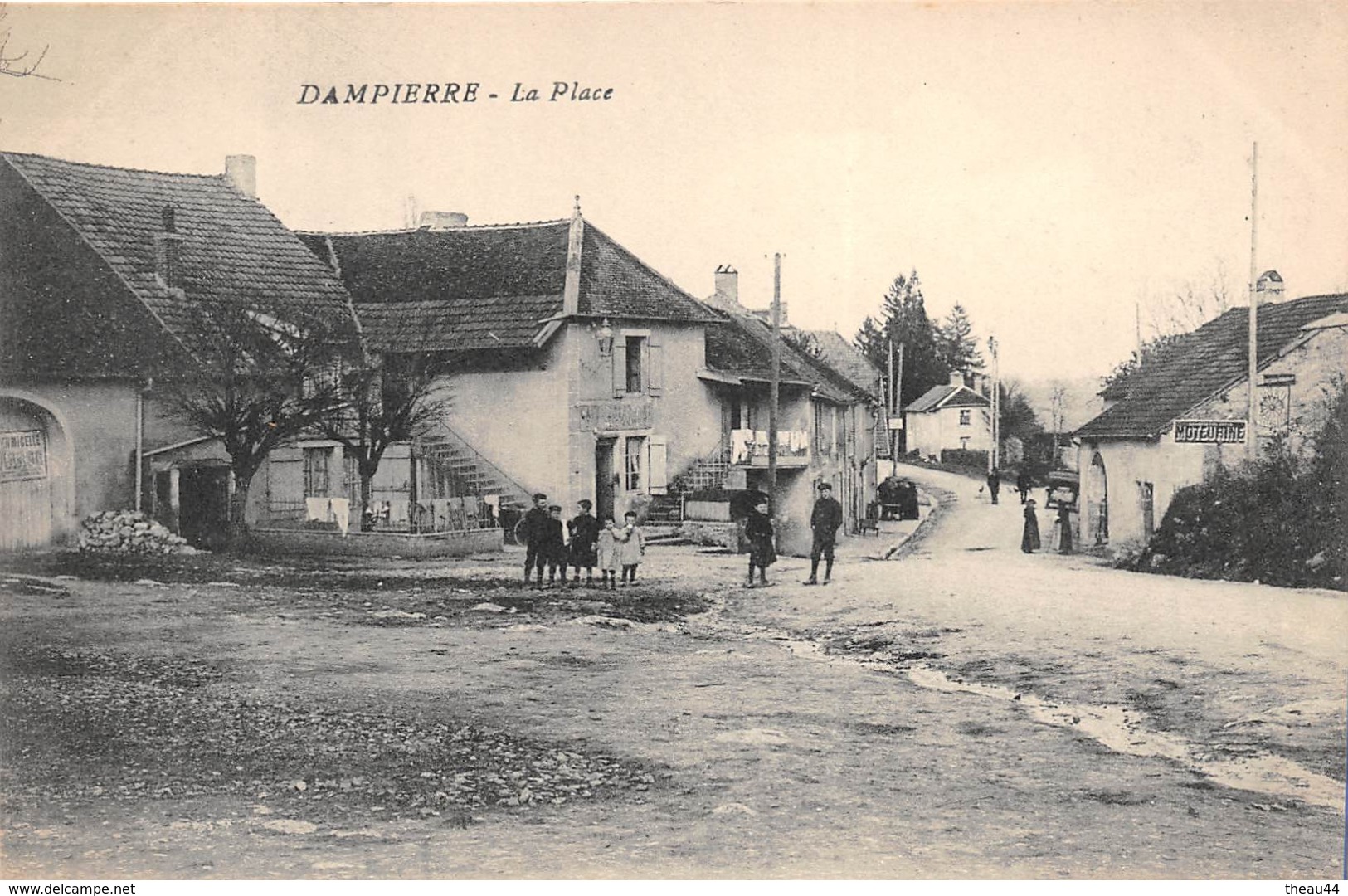 ¤¤  -   DAMPIERRE    -   La Place   -  ¤¤ - Dampierre