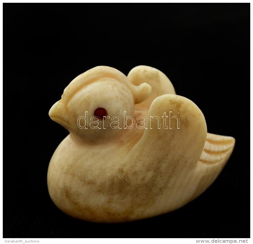 Mad&aacute;r Figur&aacute;s Netsuke, Faragott Csont, Jelzett (Z.E), Berak&aacute;ssal (szemn&eacute;l), M:3,5 Cm - Altri & Non Classificati