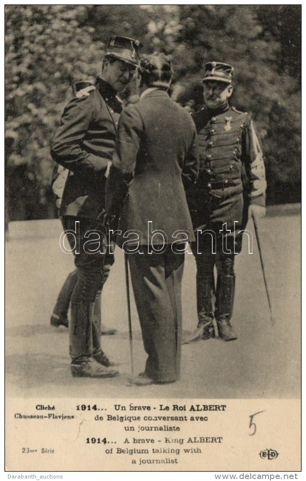 ** T1/T2 ...Un Brave - Le Roi Albert De Belgique Conversant Avec Un Journaliste / King Albert Talking To A... - Non Classificati