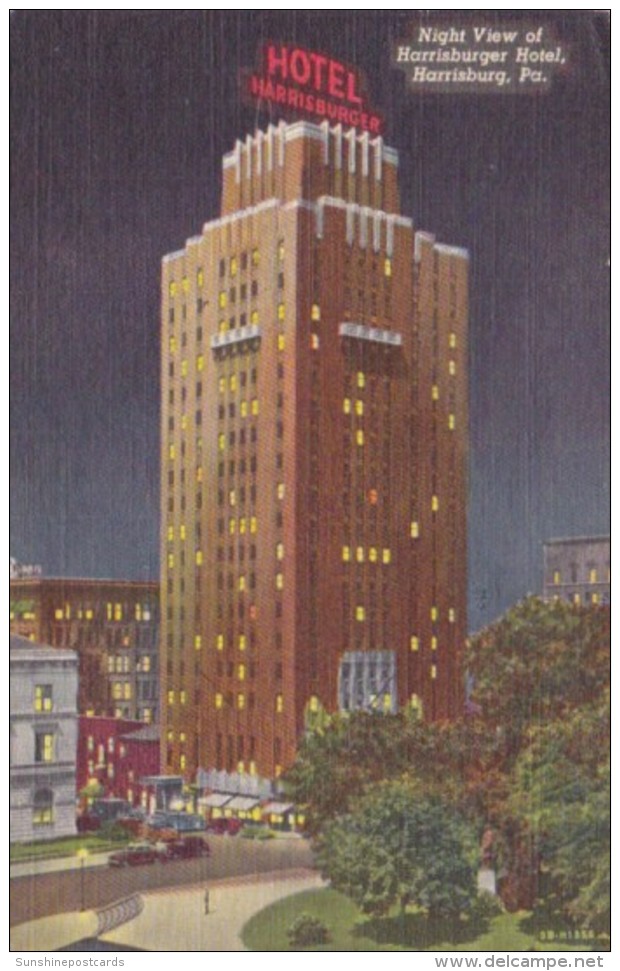 Pennsylvania Harrisburg The Harrisburger Hotel At Night 1955 Curteich - Harrisburg