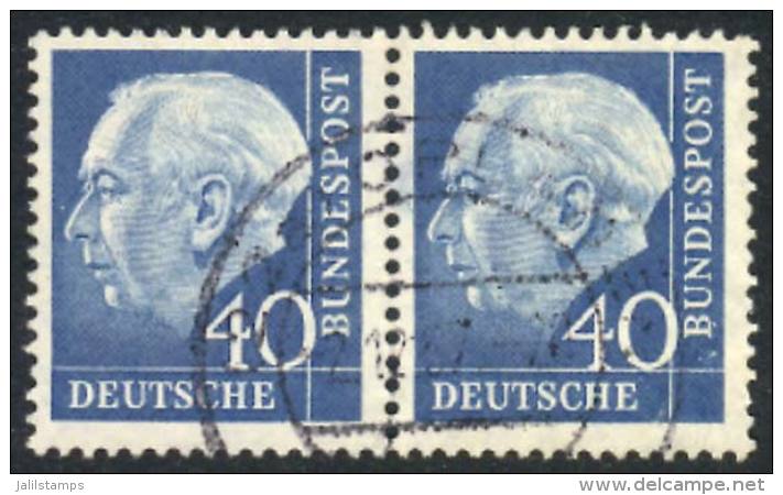 Michel 260x, Used HORIZONTAL Pair, Fine Quality, Catalog Value Euros 200, Low Start! - Altri & Non Classificati