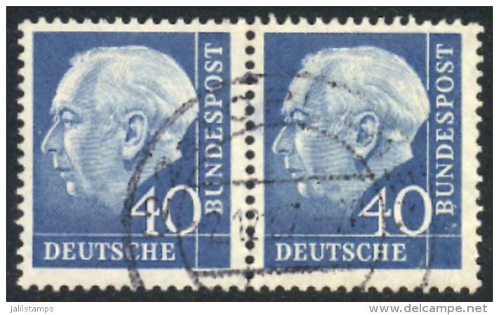 Michel 260x, Used HORIZONTAL Pair, Fine Quality, Catalog Value Euros 200, Low Start! - Andere & Zonder Classificatie