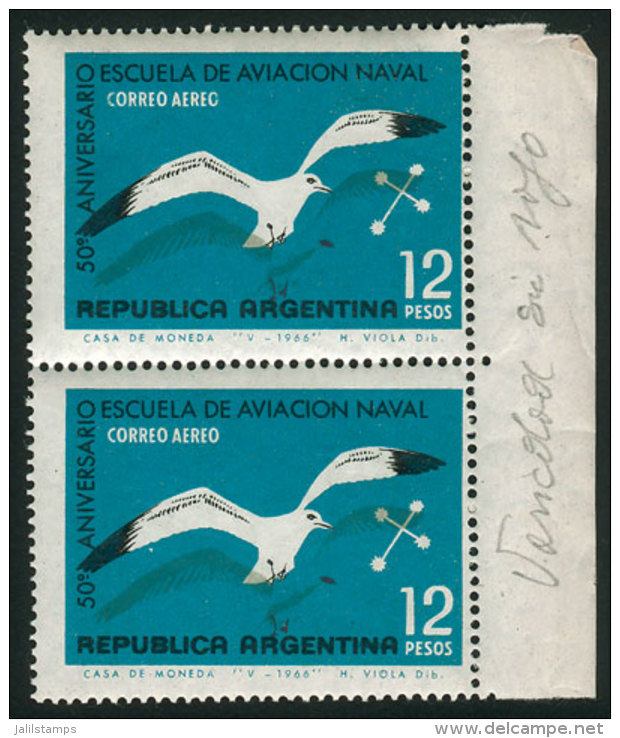 GJ.1357 (SC.C106), 1966 Naval Aviation School, Birds, Pair With VARIETY: Gray And Red Colors With Strong Downward... - Posta Aerea