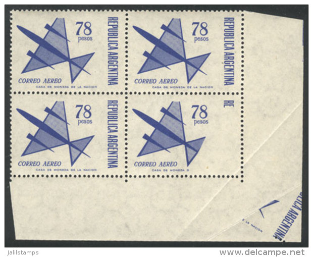 GJ.1434, 1967 78P. Stylized Airplane, Corner Block Of 4 Stamps, With VARIETY: The Corner Stamp Is Partially... - Poste Aérienne