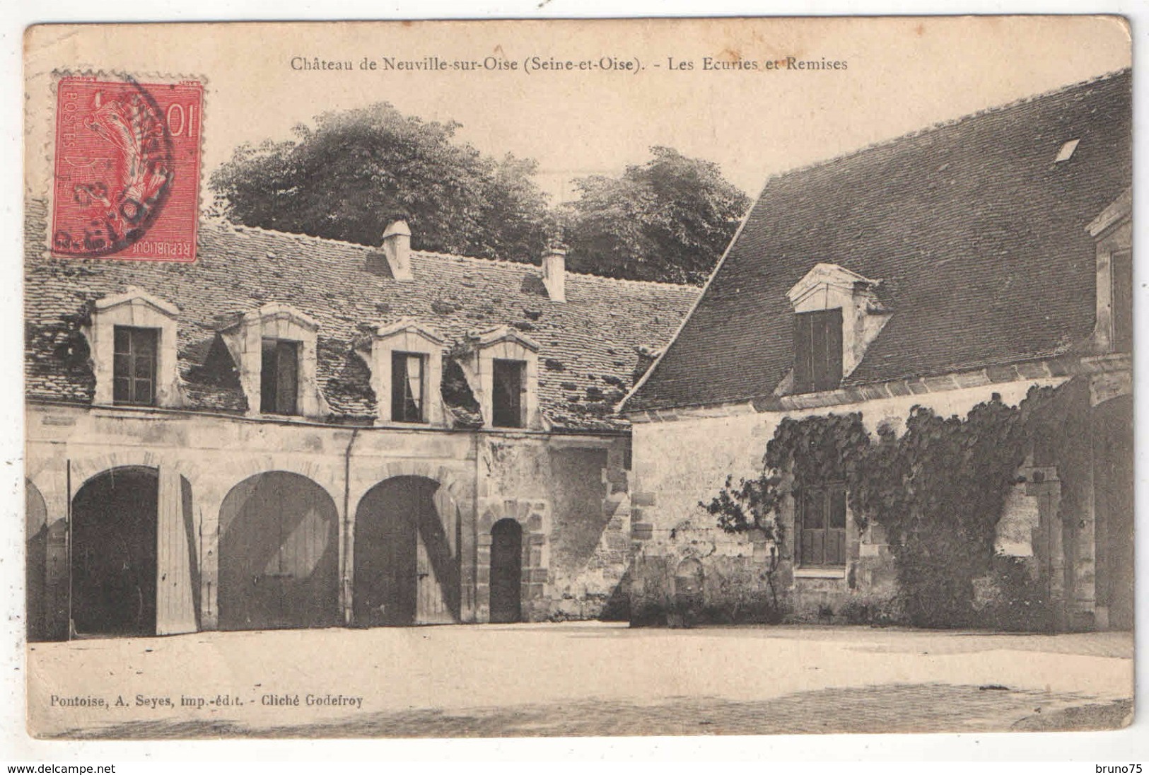 95 - Château De NEUVILLE-SUR-OISE - Les Ecuries Et Remises - Neuville-sur-Oise