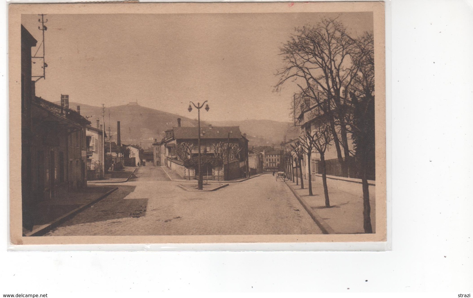 TARARE (Rhône) - Cité Des Mousselines - Avenue Jean-Jaurèset Rue Cornil. - Tarare