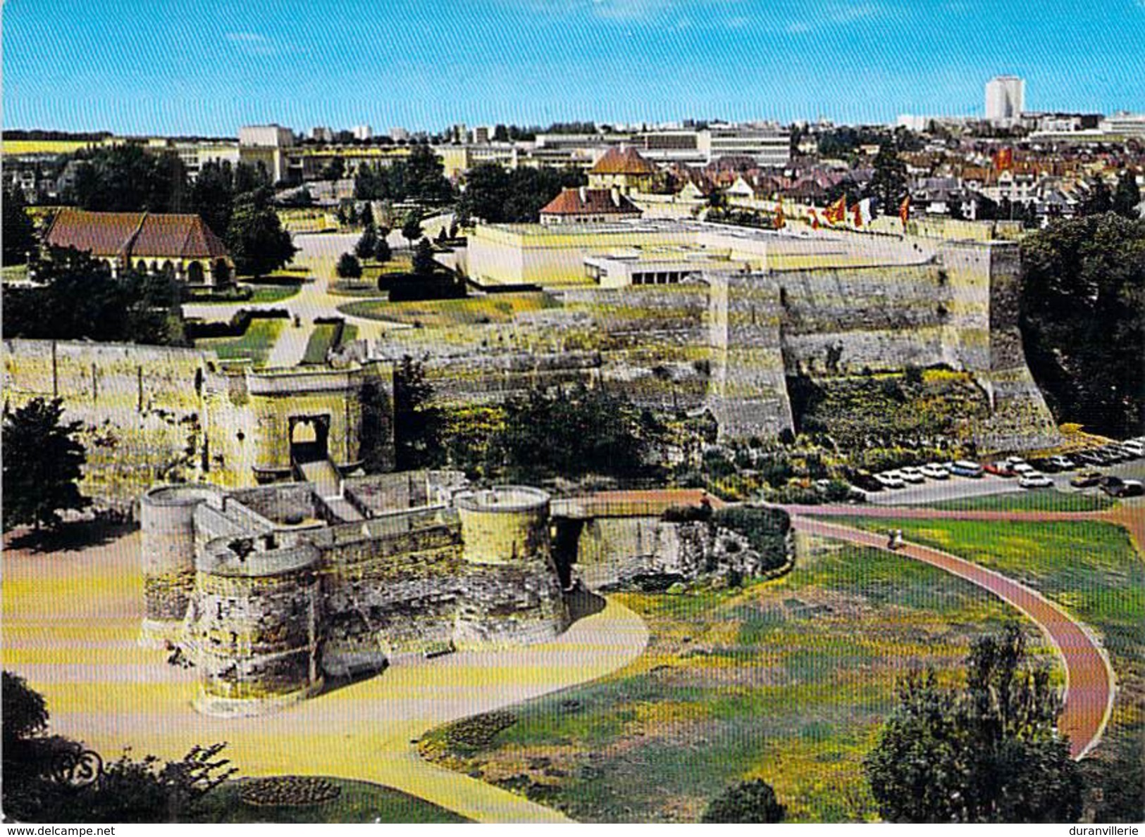 14 - Caen - Le Chateau. Les Remparts. La Porte Principale . - Caen