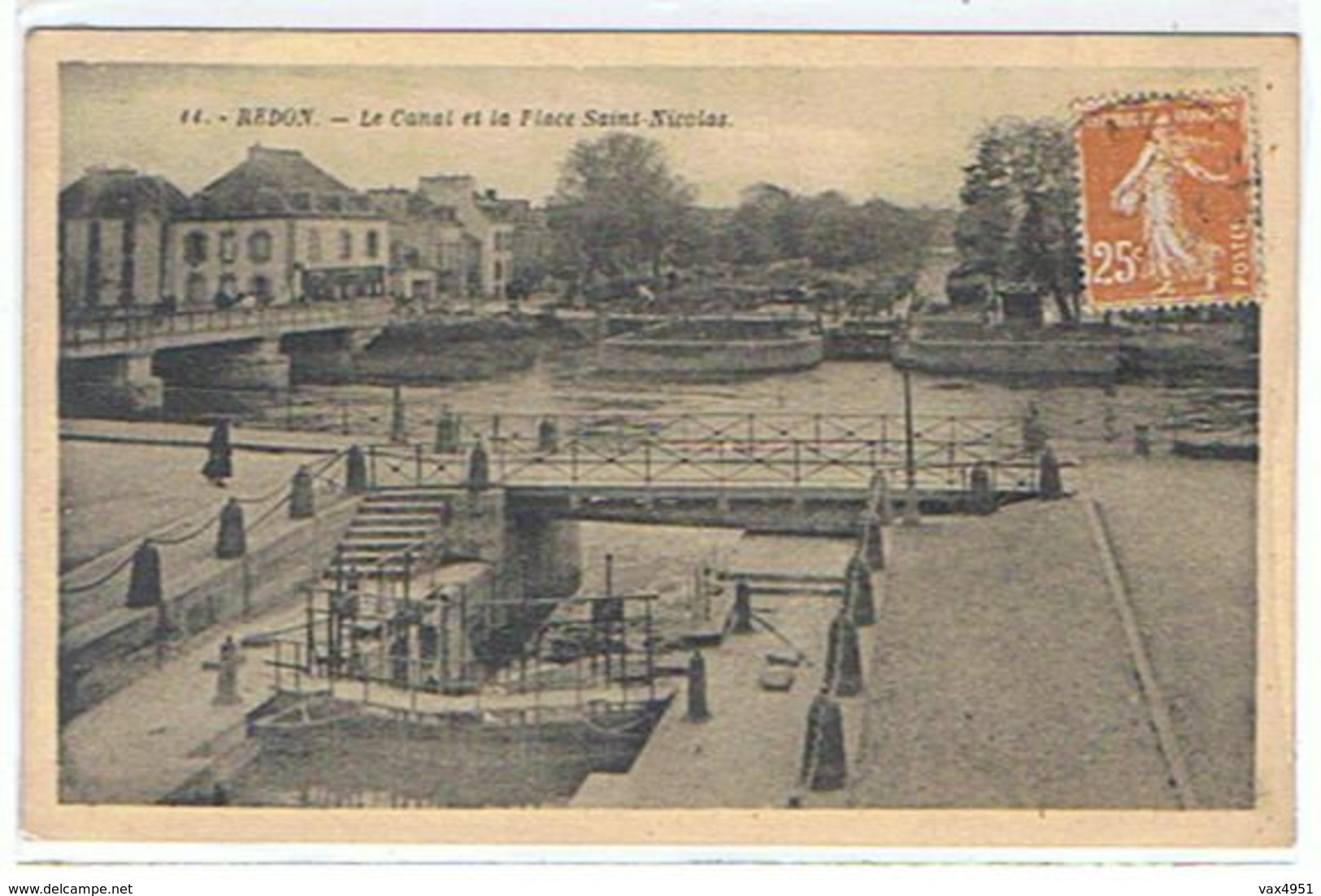 REDON LE CANAL ET LA PLACE SAINT NICOLAS   *****      A   SAISIR    **** - Redon