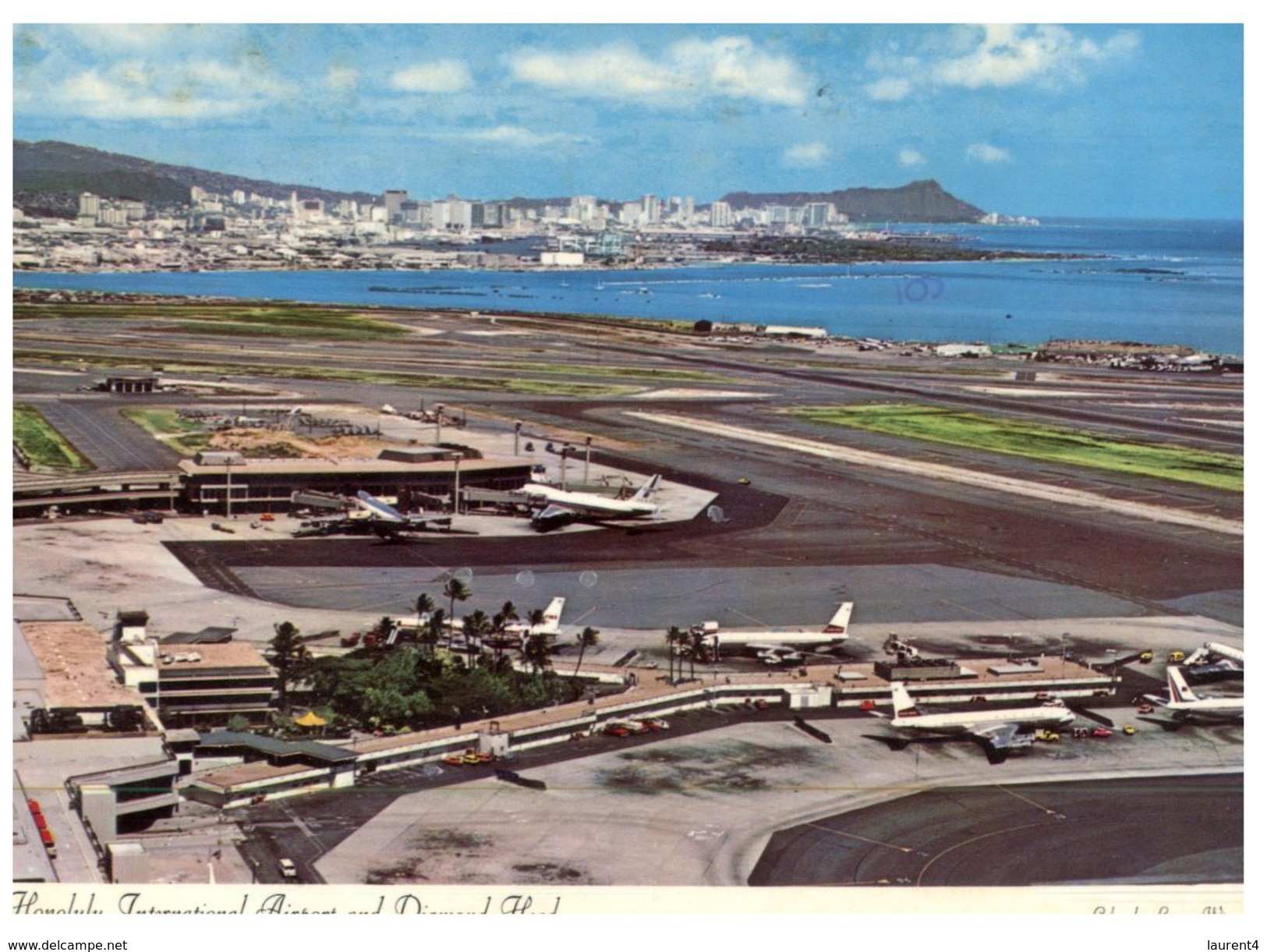 (762) USA - Hawaii - Honolulu Airport - Aerodrome