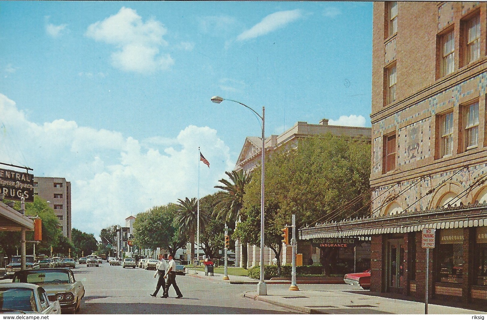 Laredo  Texas  Matamoros Street - Hamilton Hotel And Post Office.    S-3272 - Laredo