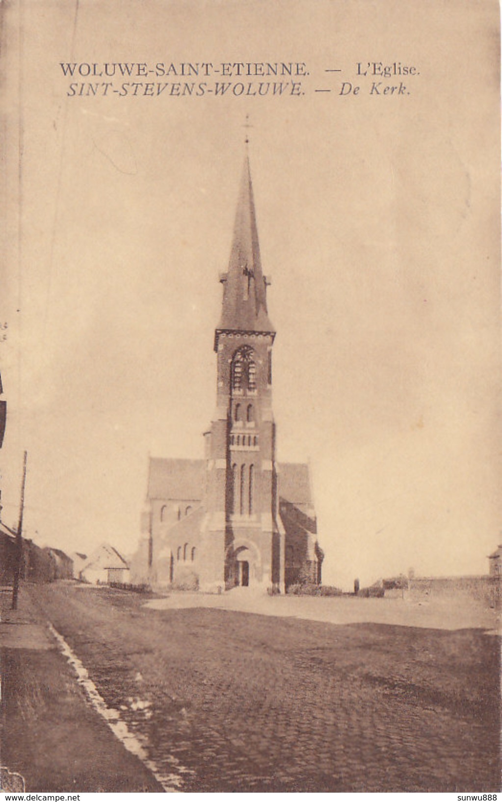 Woluwe Saint Etienne - L'Eglise De Kerk (timbre, Postzegel) - Zaventem