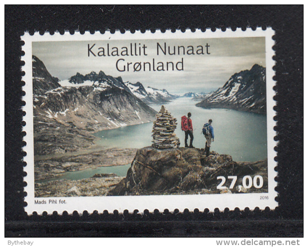 Greenland MNH 2016 27k Hikers On Mountain Top Next To Cairn Overlooking Inlet - Nuevos