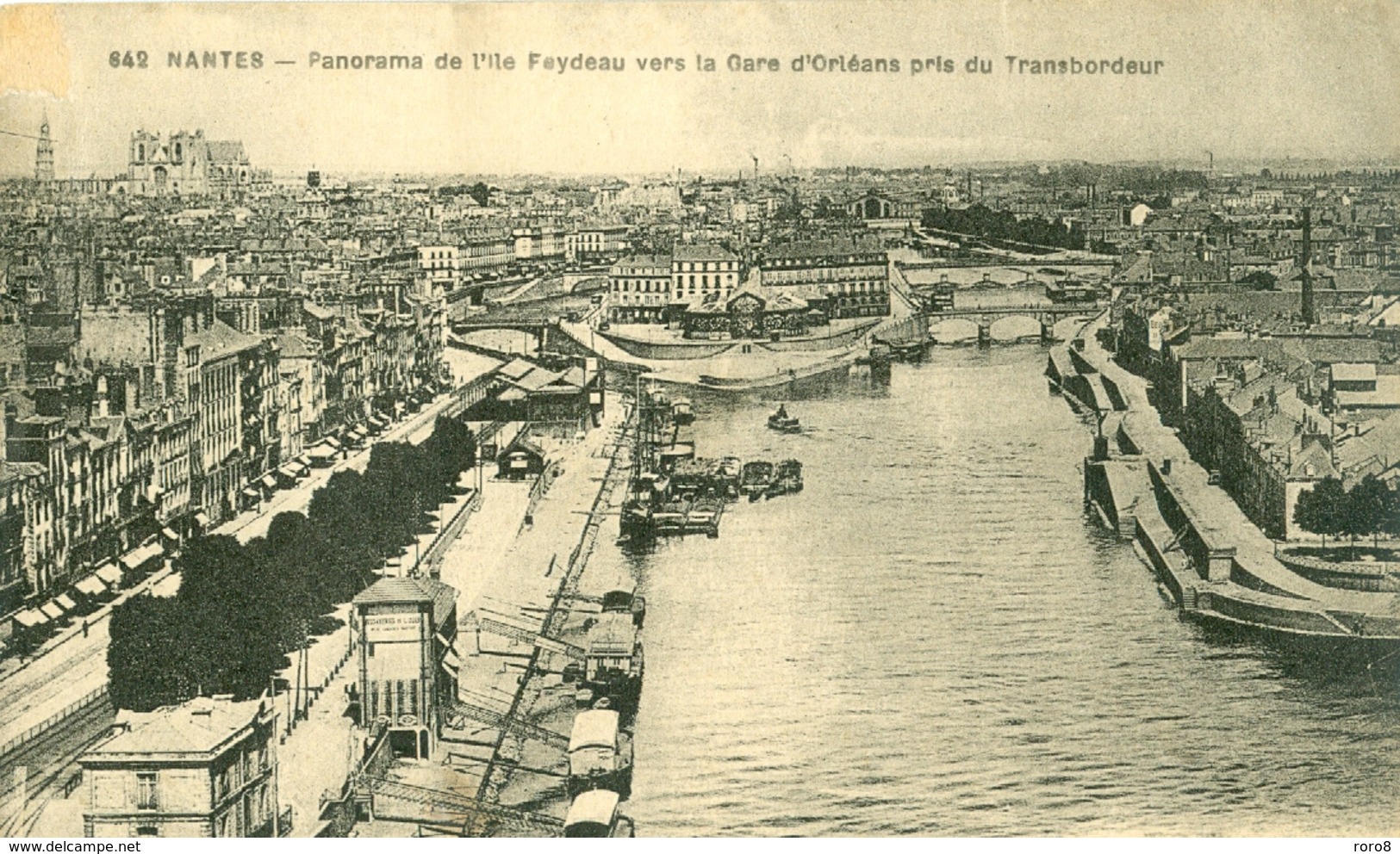 44 - NANTES - Panorama De L'Ile Feydeau Vers La Gare D'Orléans Pris Du Transbordeur BATEAUX A QUAI - Nantes