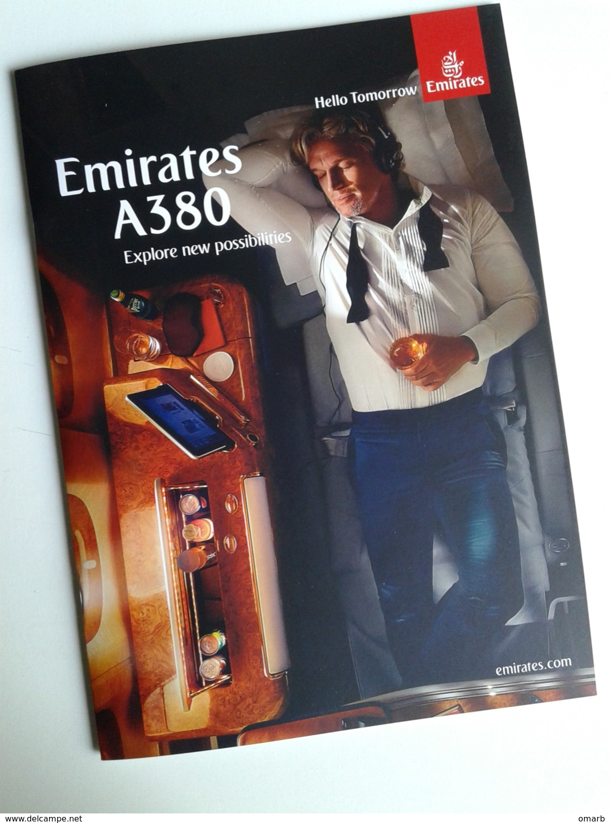 Alt1004 Emirates Airbus A380 Abu Dhabi Dubai Hub Airport Flights Aereo Avion Class Seating Plan Cabin VIP Class Lounge - Advertisements