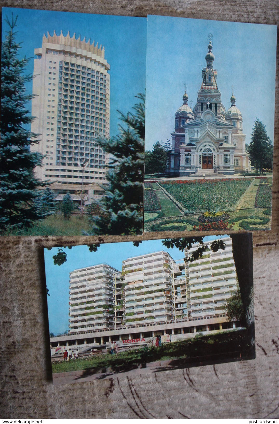 KAZAKHSTAN. ALMATY Capital.  13 Postcards Lot - Old Pc 1970s Lenin Monument - Kazakhstan