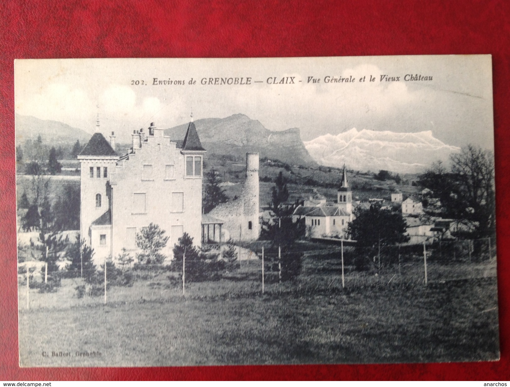 CLAIX Vue Générale Et Le Vieux Chateau + Cad - Claix